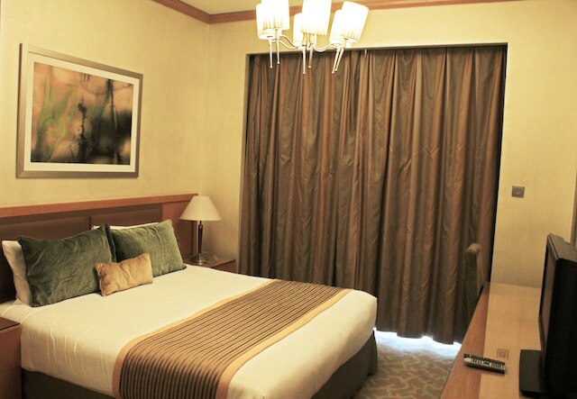 タイム ルビー ホテル アパートメンツ