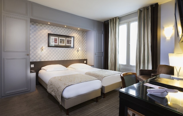 ホテル パッシー エッフェル