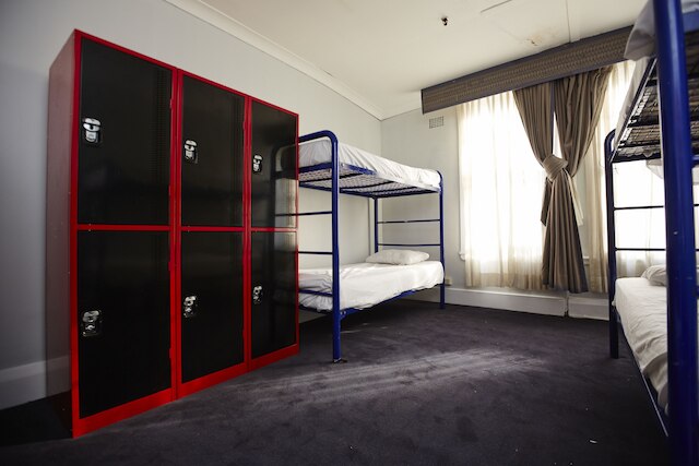 ホーム バックパッカーズ