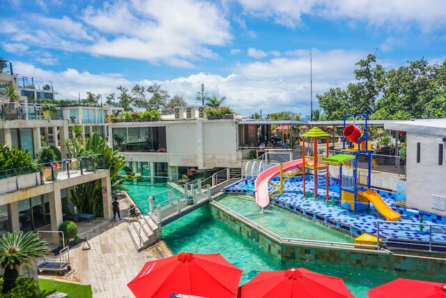 フラマエクスクルーシブ オーシャン ビーチ スミニャック バリ