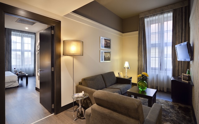 グランド パレス ブルノ