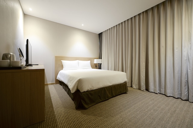 ニュー オリエンタル ホテル