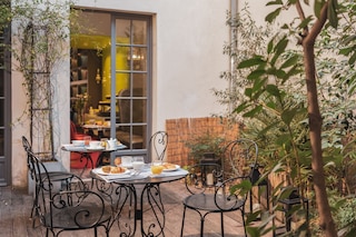 ホテル ル プチ パリ