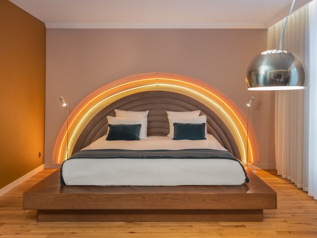 セブン ホテル パリス