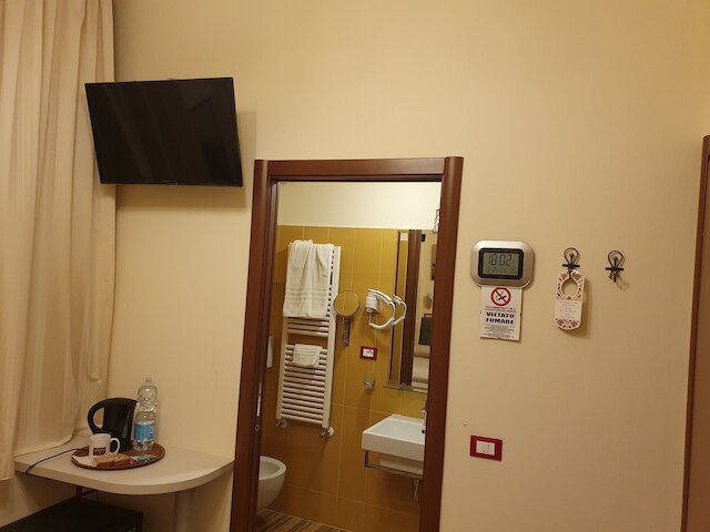 ホテル エスター