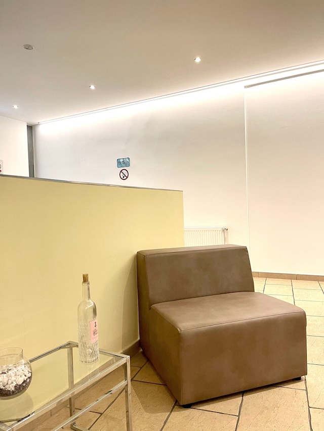 ダン イン アウト