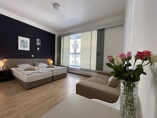 ダン イン アウト