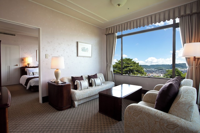 蒲郡クラシックホテル