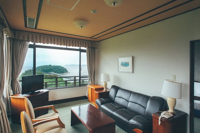 蒲郡クラシックホテル