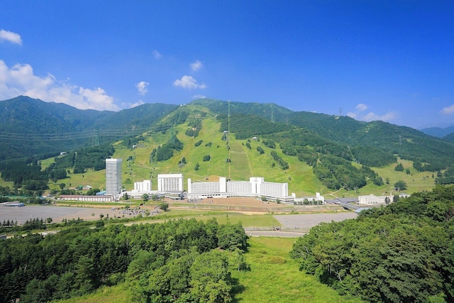 苗場プリンスホテル