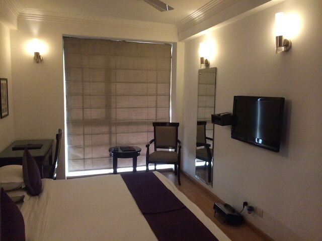 エンブレム ホテル ニュー フレンズ コロニー