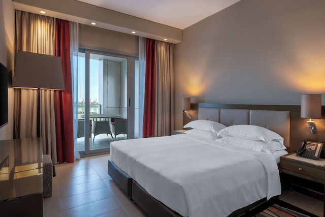 パーク アルジャーン バイ ロタナ