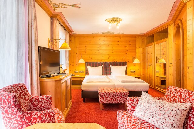 アルペンホテル オーバーストドルフ - アイン ロベル ホテル