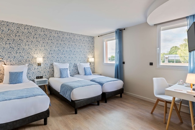 シュアー ホテル バイ ベスト ウエスタン レイムズ ノード