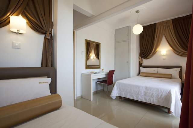 メトロポリス ホテル