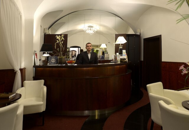 ホテル グランド