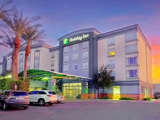 ホリデイ イン ホテル アンド スイーツ フェニックス エアポート by IHG