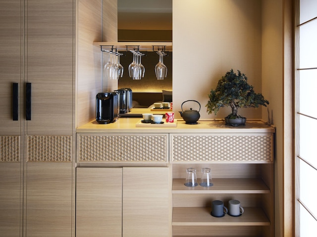 庭のホテル 東京