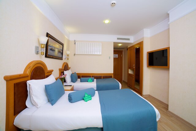 ザグレブ ホテル