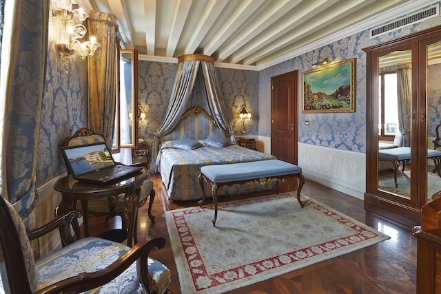 ホテル カナル グランデ