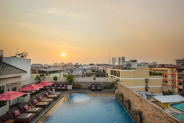 バディー ロッジ