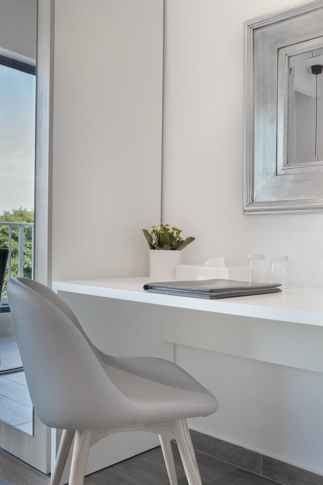 プラザ リージェンシー ホテルズ