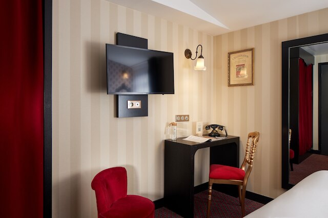 ホテル レス テアトル