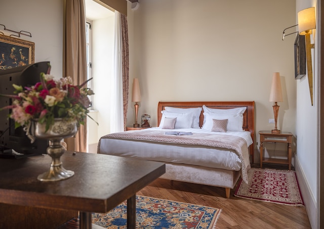 ザ プチチ パレス