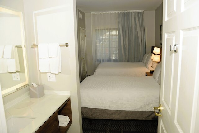 ステイブリッジ スイーツ ツーソン エアポート by IHG