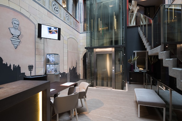 カタロニア カテドラル ホテル