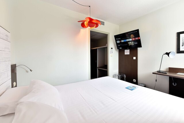 オテル キリアド ラ ロシェル サントル ヴィル