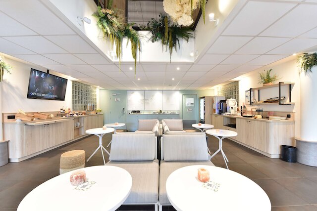 オテル キリアド ラ ロシェル サントル ヴィル