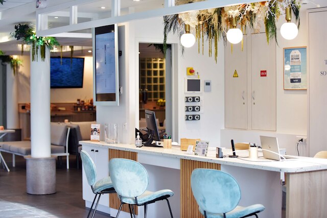 オテル キリアド ラ ロシェル サントル ヴィル