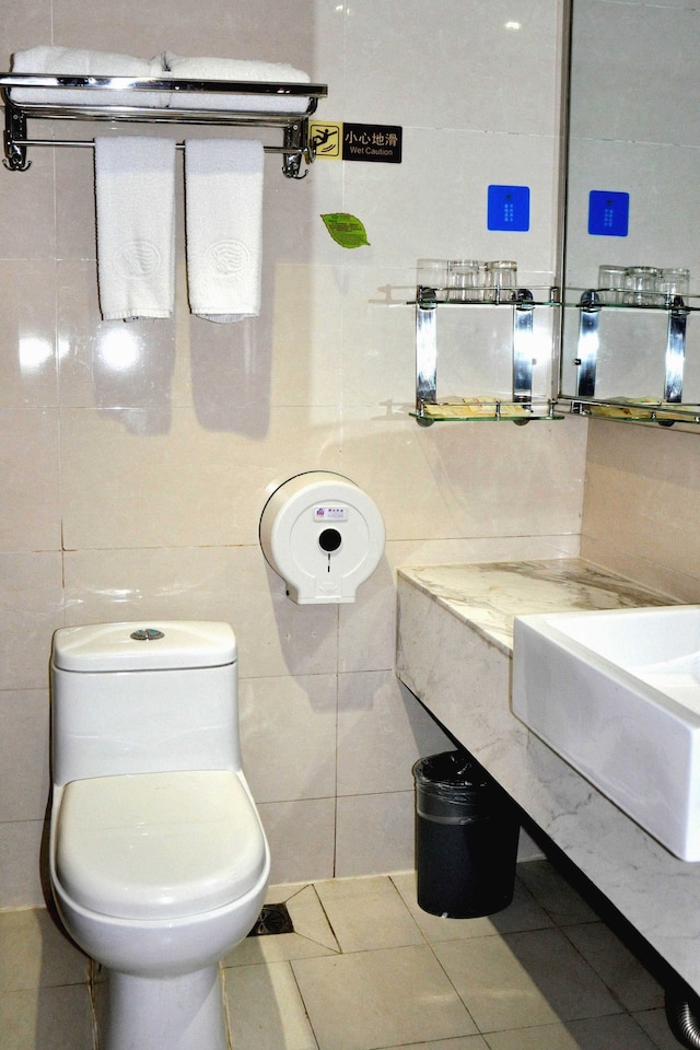 ウィーン ホテル (維也納酒店) 廣州三元里店