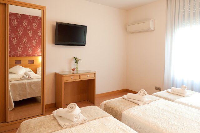 オスタル アバミ II