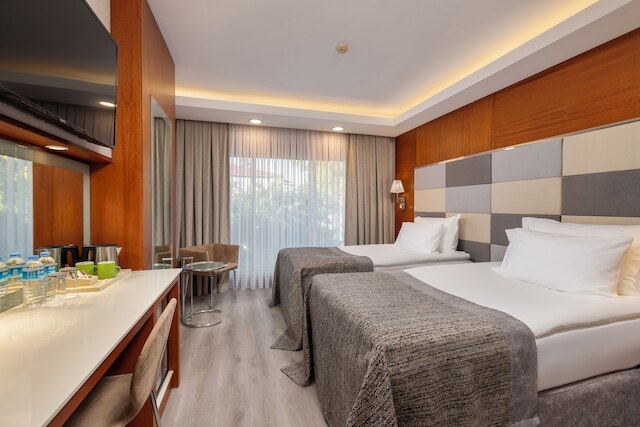 Limak Ambassadore - Special Class