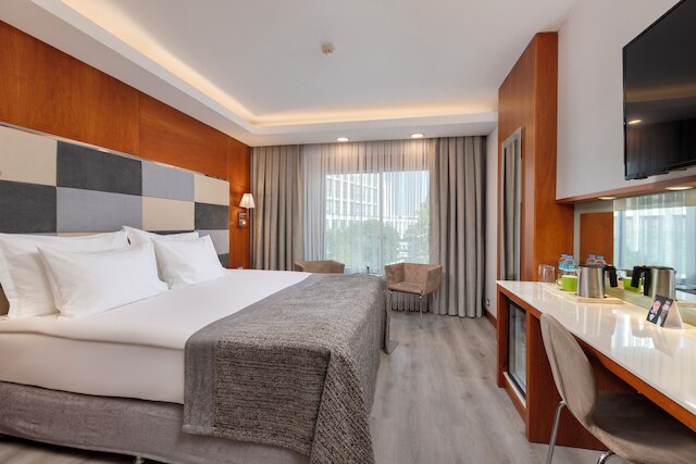 Limak Ambassadore - Special Class