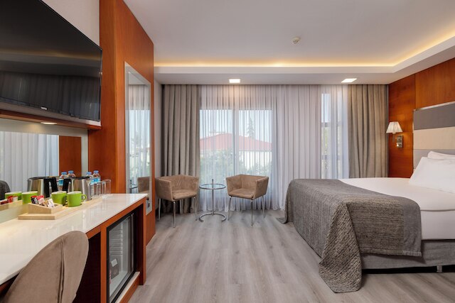 Limak Ambassadore - Special Class