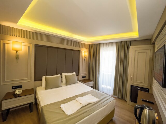 マルチネス ホテル