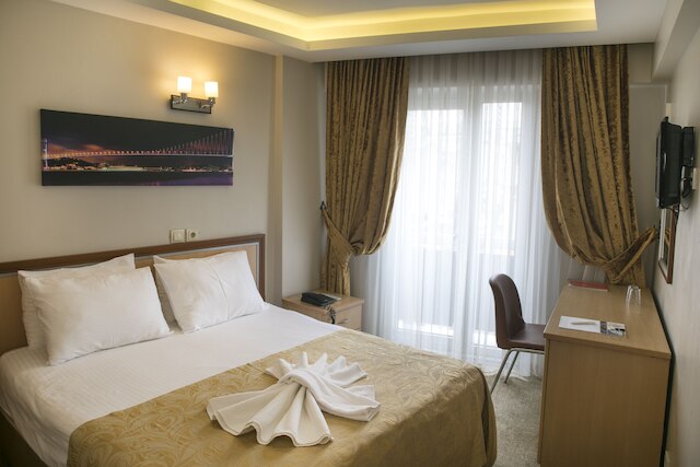 マルチネス ホテル