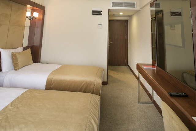 マルチネス ホテル