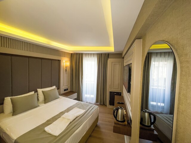 マルチネス ホテル