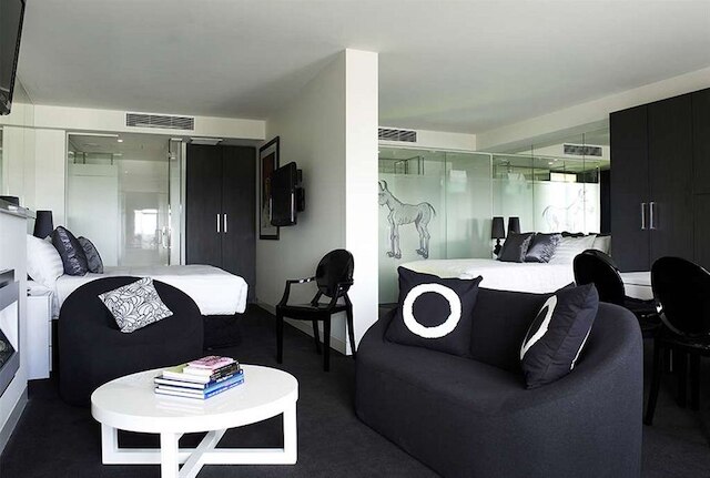 ザ カレン メルボルン - アート シリーズ