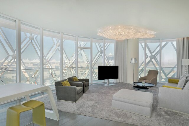 W アブ ダビ - ヤス アイランド