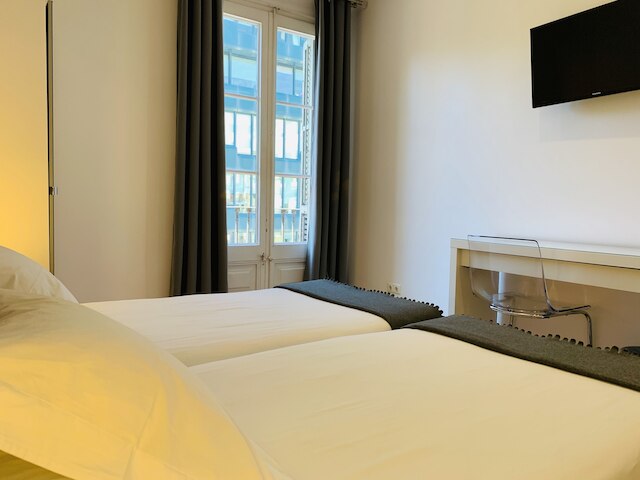 スーパー・バルメス・ゲストハウス