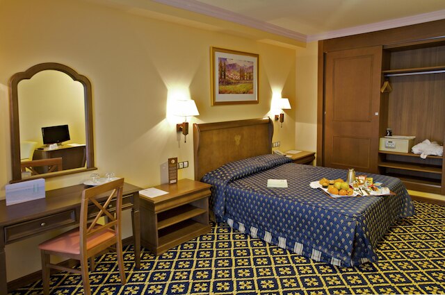 ホテル アゴラ フアン デ オーストリア