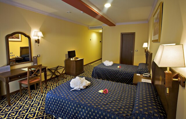 ホテル アゴラ フアン デ オーストリア