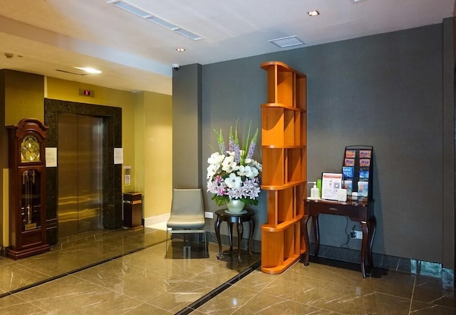 ノスタルジアホテル