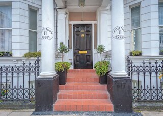 キャッスルタウン ハウス アパートメンツ