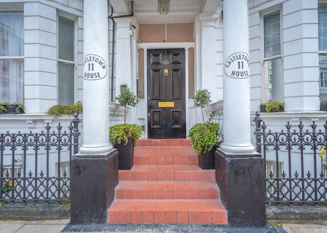 キャッスルタウン ハウス アパートメンツ